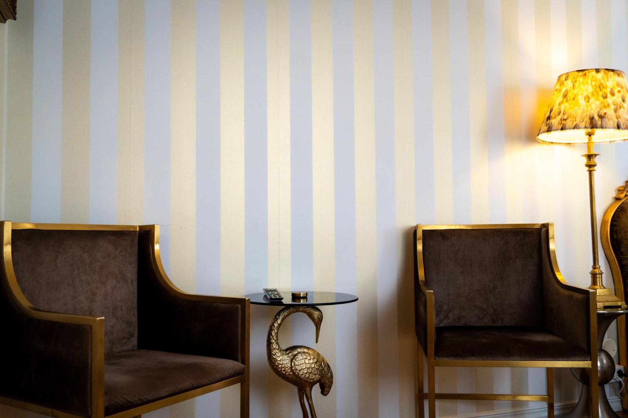 Vaenerport Lakefront Hotell Mariestad Kültér fotó