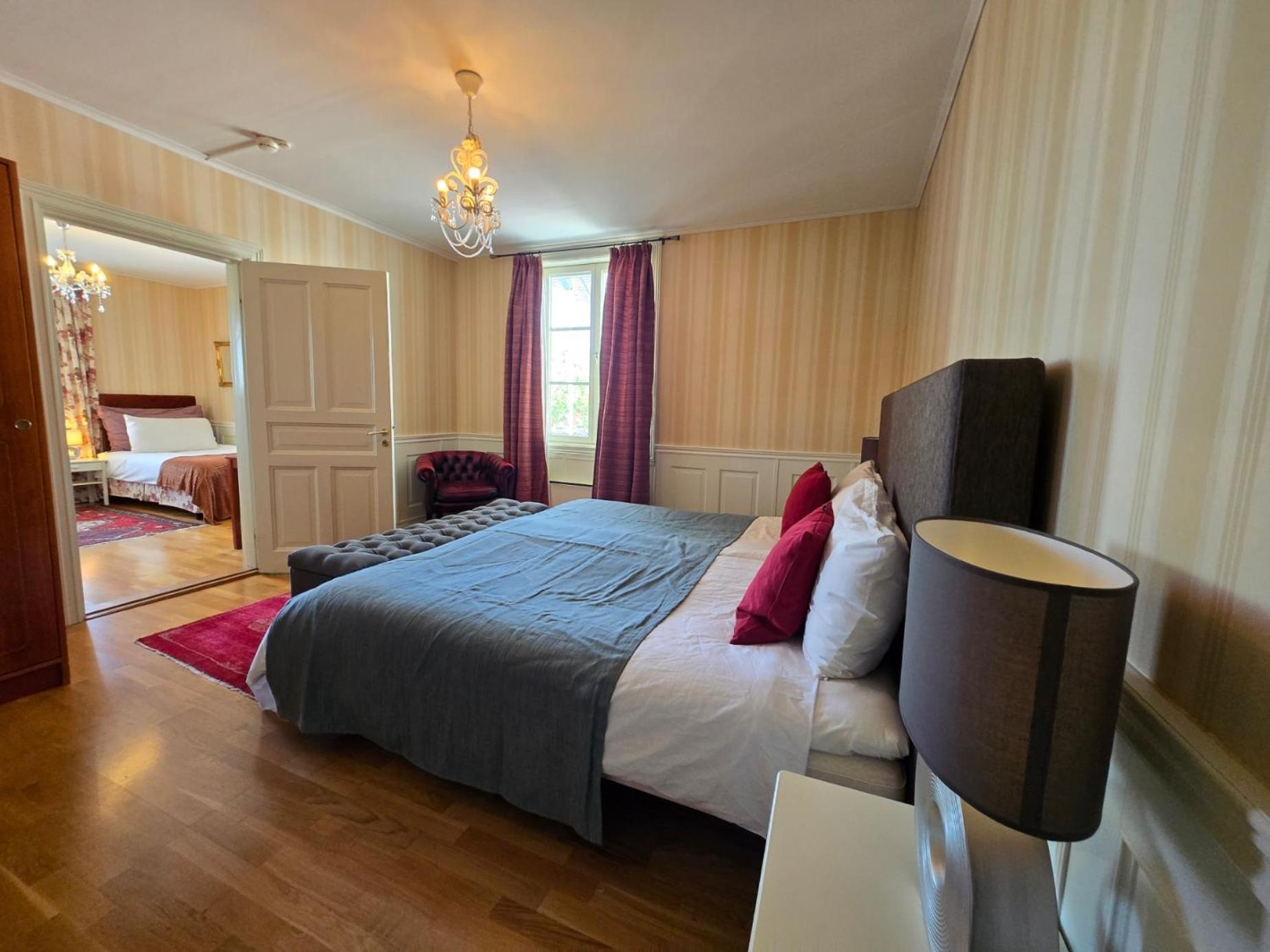 Vaenerport Lakefront Hotell Mariestad Kültér fotó