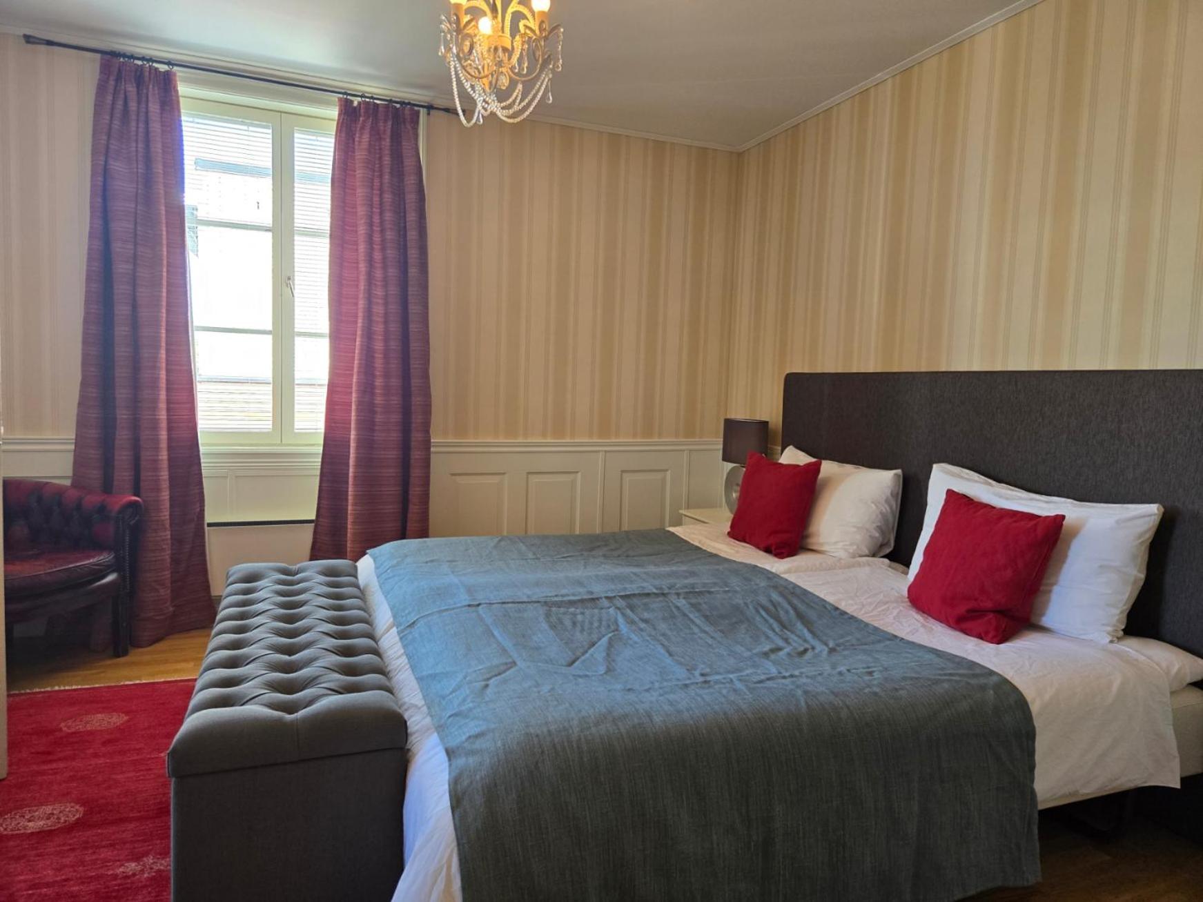 Vaenerport Lakefront Hotell Mariestad Kültér fotó